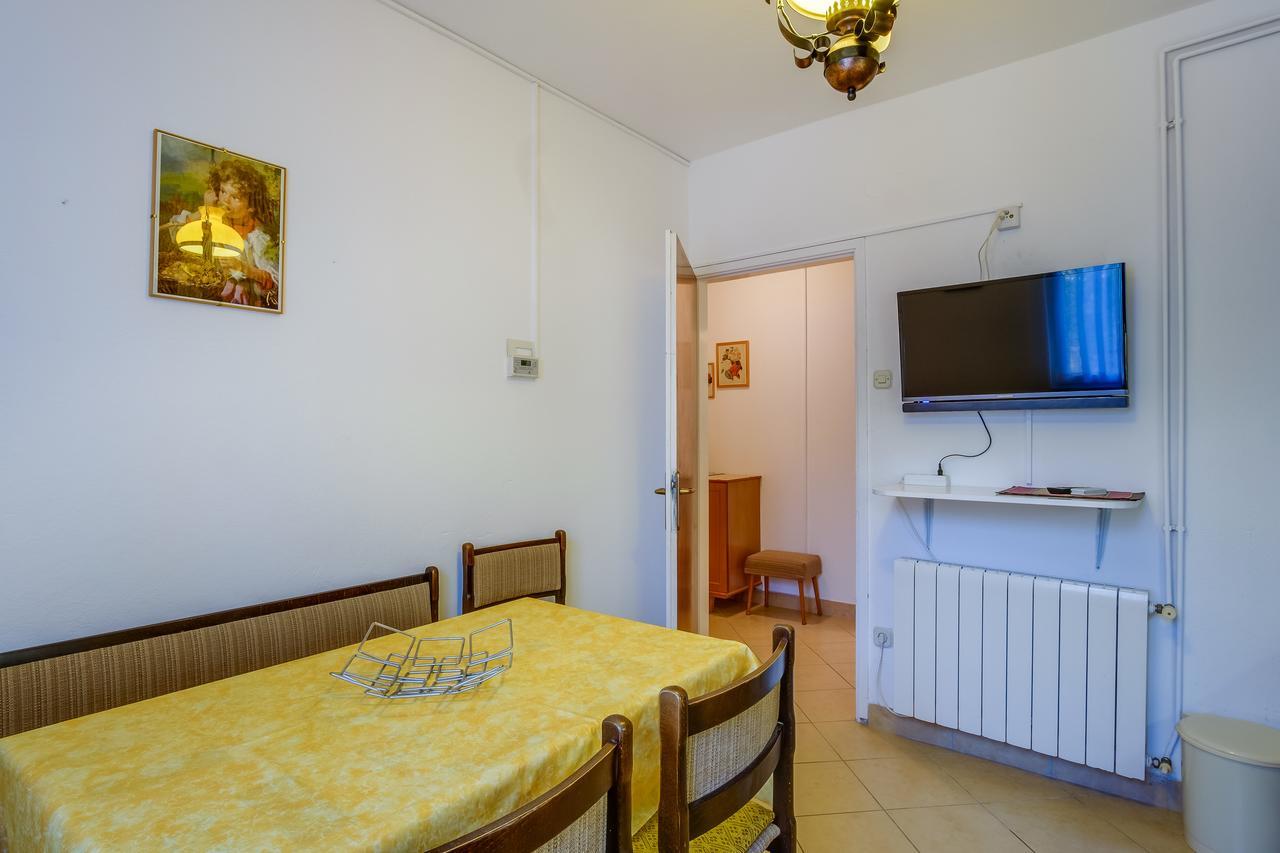 Apartments Beba Mali Lošinj Dış mekan fotoğraf