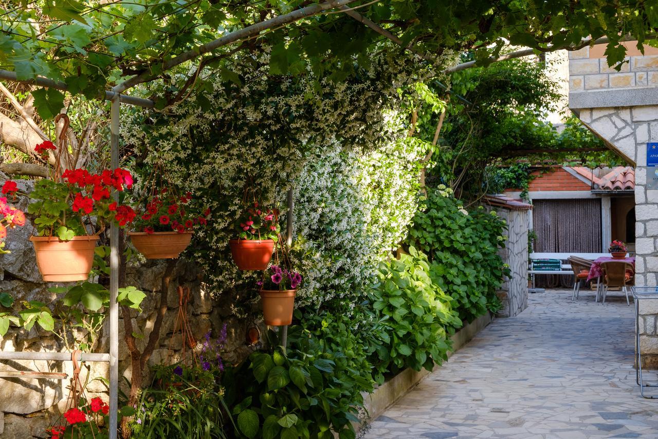 Apartments Beba Mali Lošinj Dış mekan fotoğraf