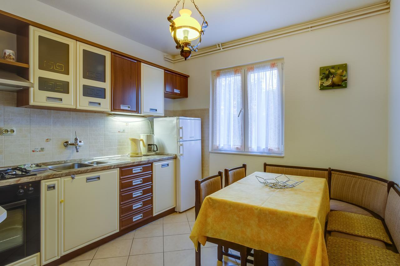 Apartments Beba Mali Lošinj Dış mekan fotoğraf